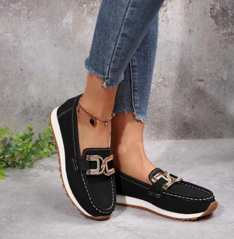 Erminia | Mocassino Chic con Fibbia Gioiello