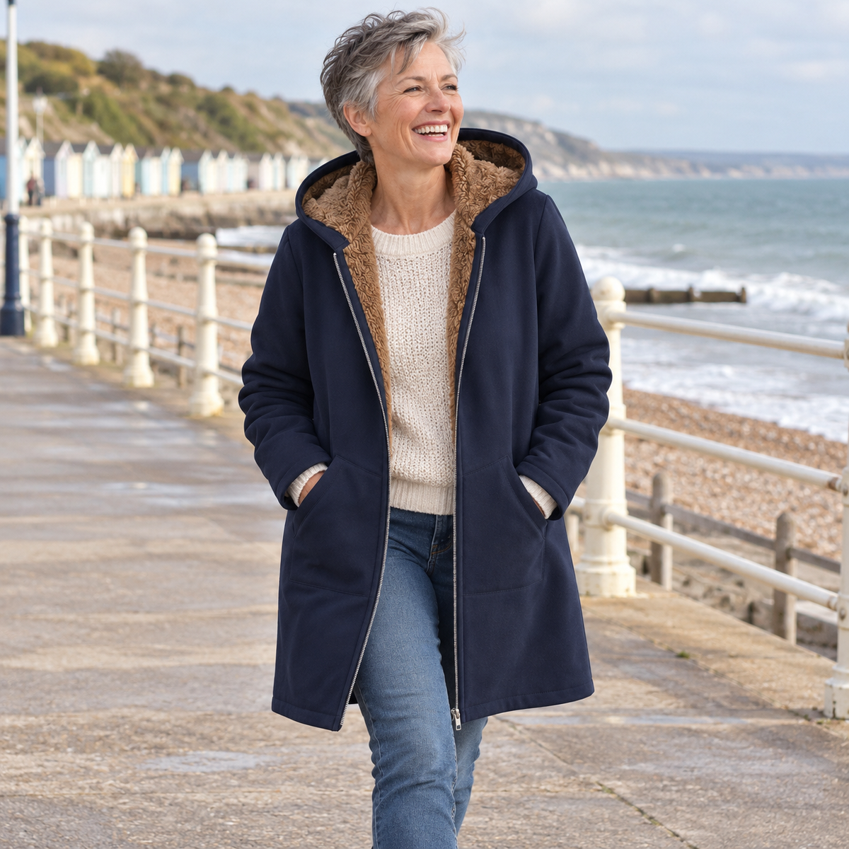 Evelyn | Cappotto con Cappuccio Foderato in Sherpa