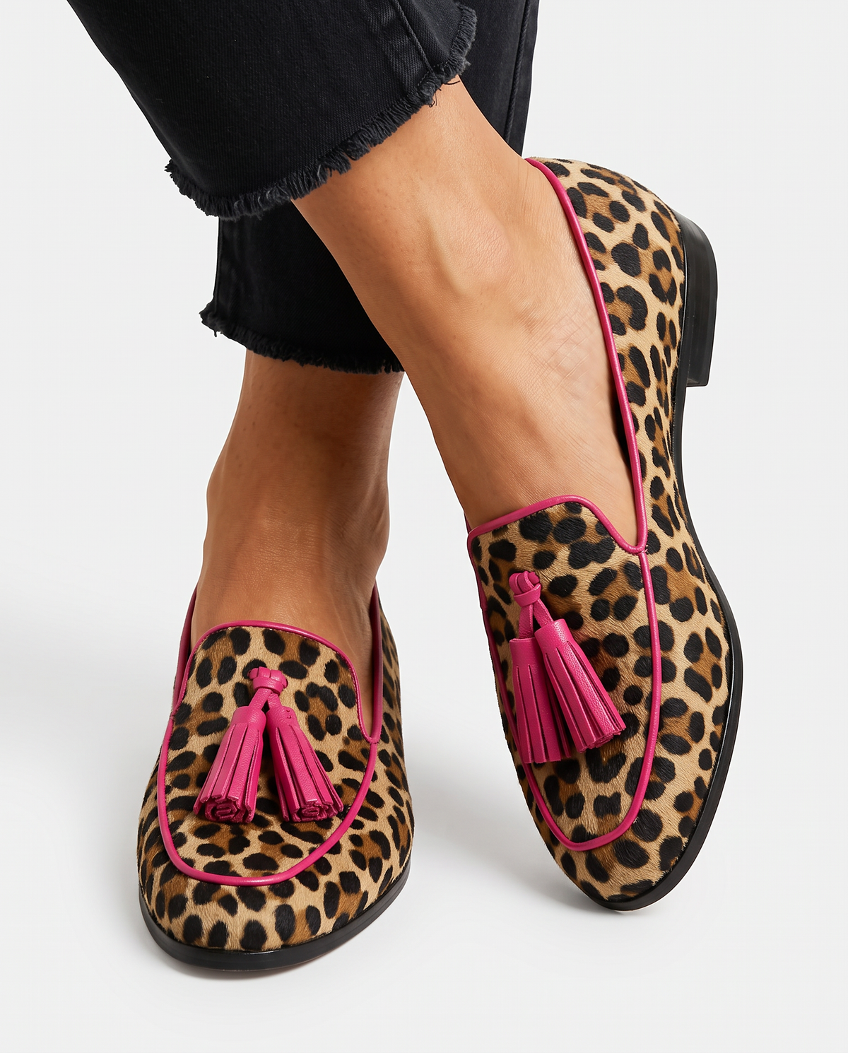 Fiamma | Mocassino Leopardato con Profilo e Nappine Fucsia