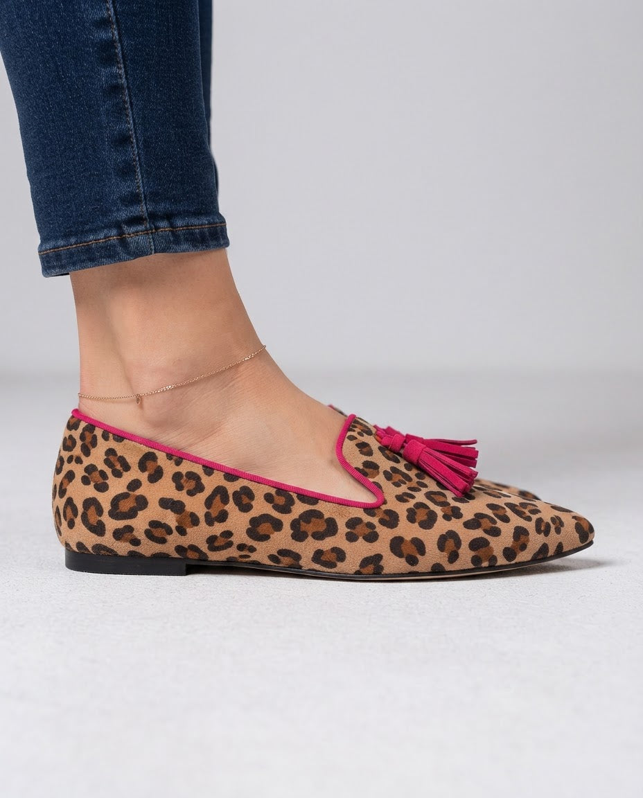 Vanna | Mocassino Leopardato Scamosciato con Nappine Fucsia